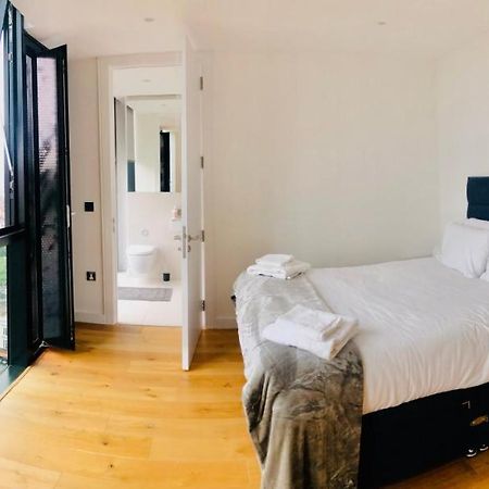 Luxury 2 Bedroom Apartment 20 Min From Central Λονδίνο Εξωτερικό φωτογραφία