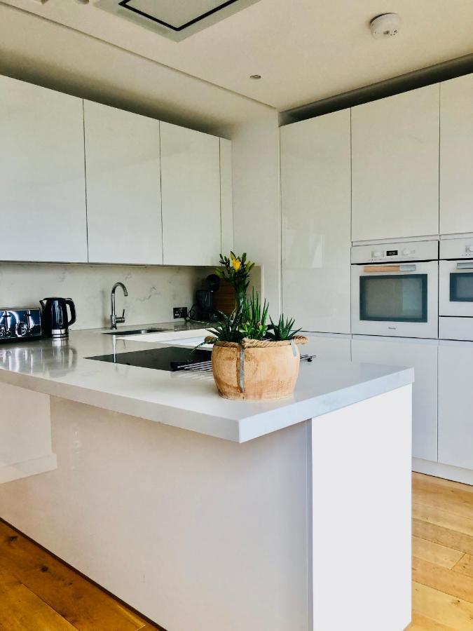 Luxury 2 Bedroom Apartment 20 Min From Central Λονδίνο Εξωτερικό φωτογραφία