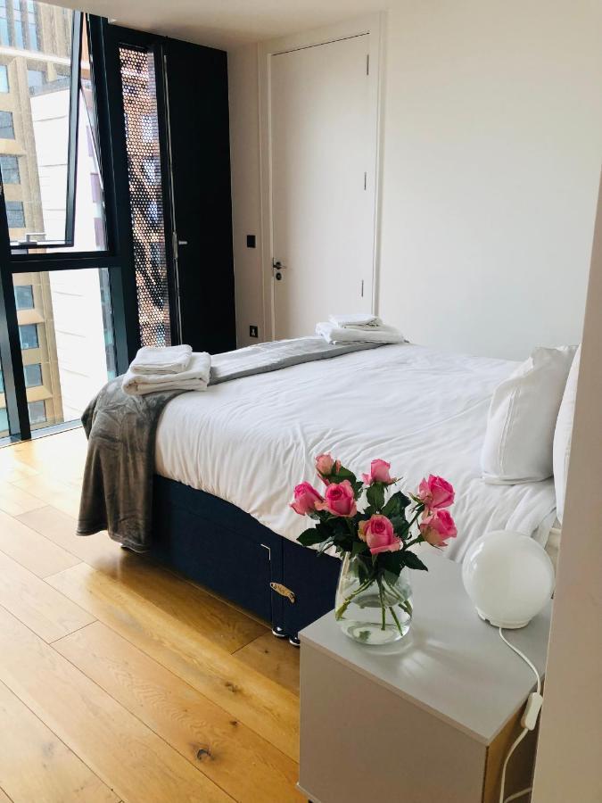 Luxury 2 Bedroom Apartment 20 Min From Central Λονδίνο Εξωτερικό φωτογραφία